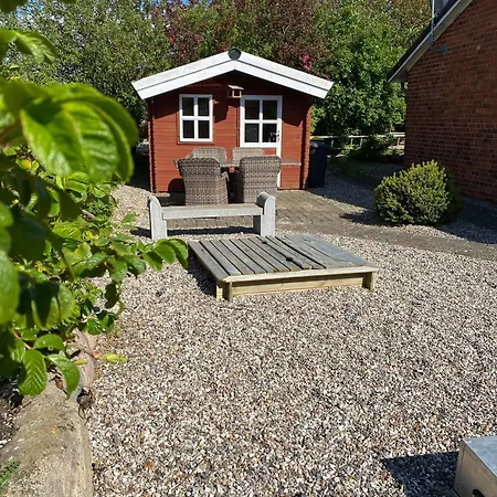 Loennehus Holiday home Fehmarn