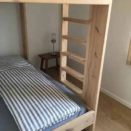 Loennehus Holiday home *